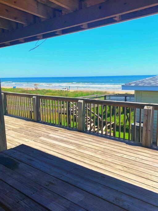 Athena'S Oceanfront Haven Βίλα Surfside Beach Εξωτερικό φωτογραφία